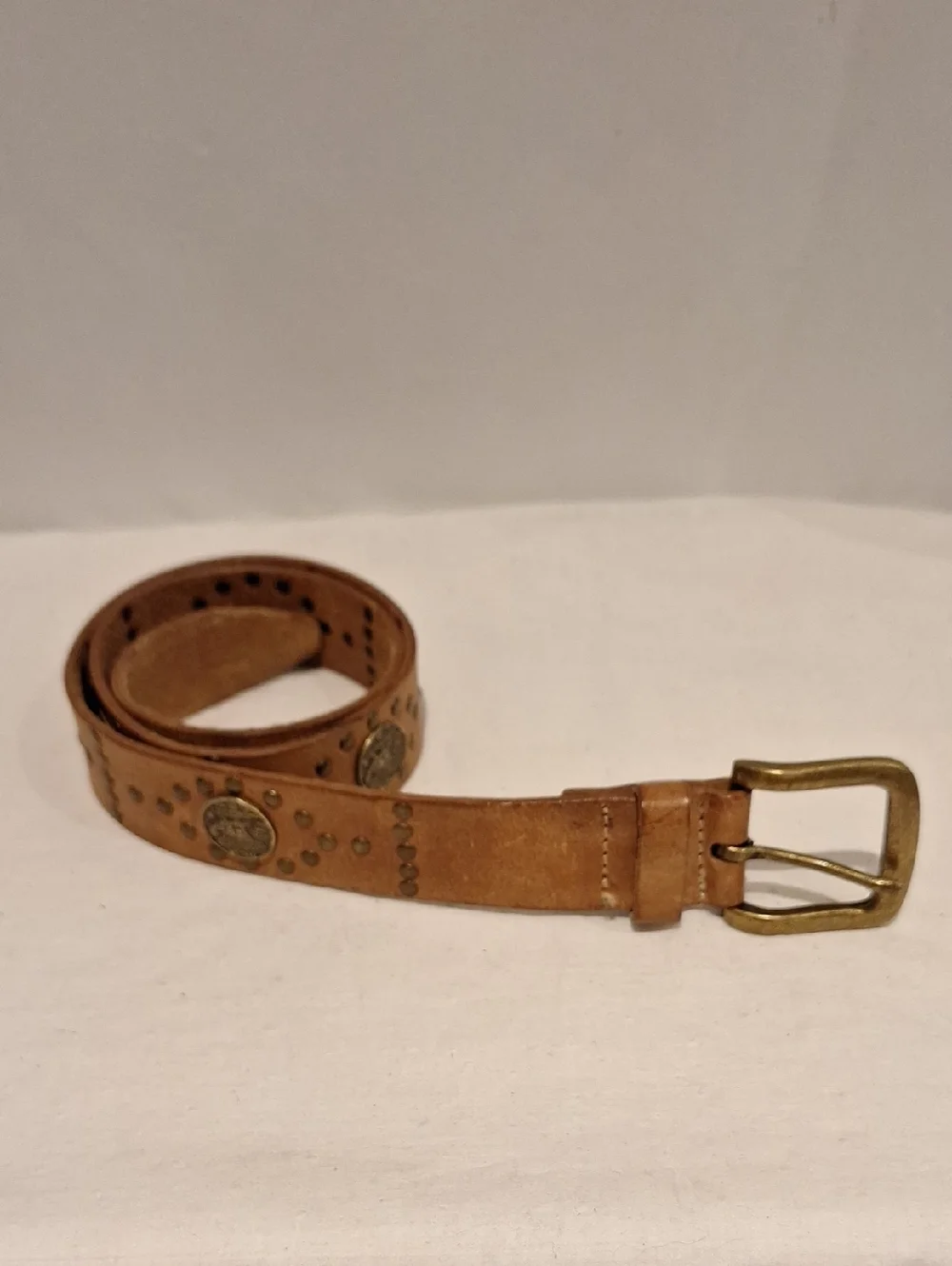 Studded Light Brown Leather Belt with Brass Buckle And Italia Coin Size M/30